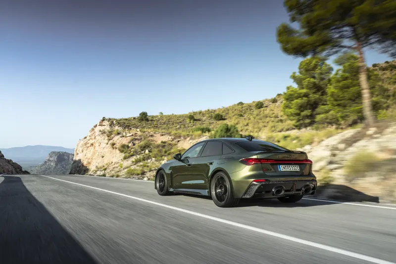 Nieuwe Audi RS 5: eerste plug-in hybride van Audi Sport met 510 pk