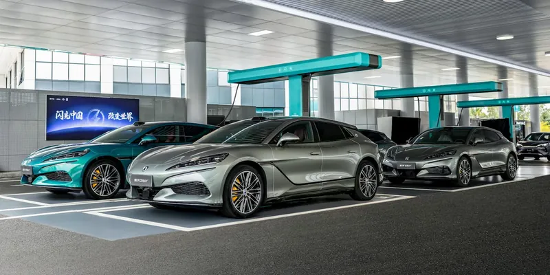 BYD brengt Denza Z9 GT naar Europa met 5 minuten flash charging en 800 km WLTP