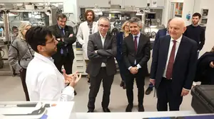 Ferrari versterkt batterijkennis met E-Cells Lab in de Motor Valley