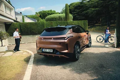 Lynk & Co groeit van 11 naar 125 verkooppunten in heel Europa