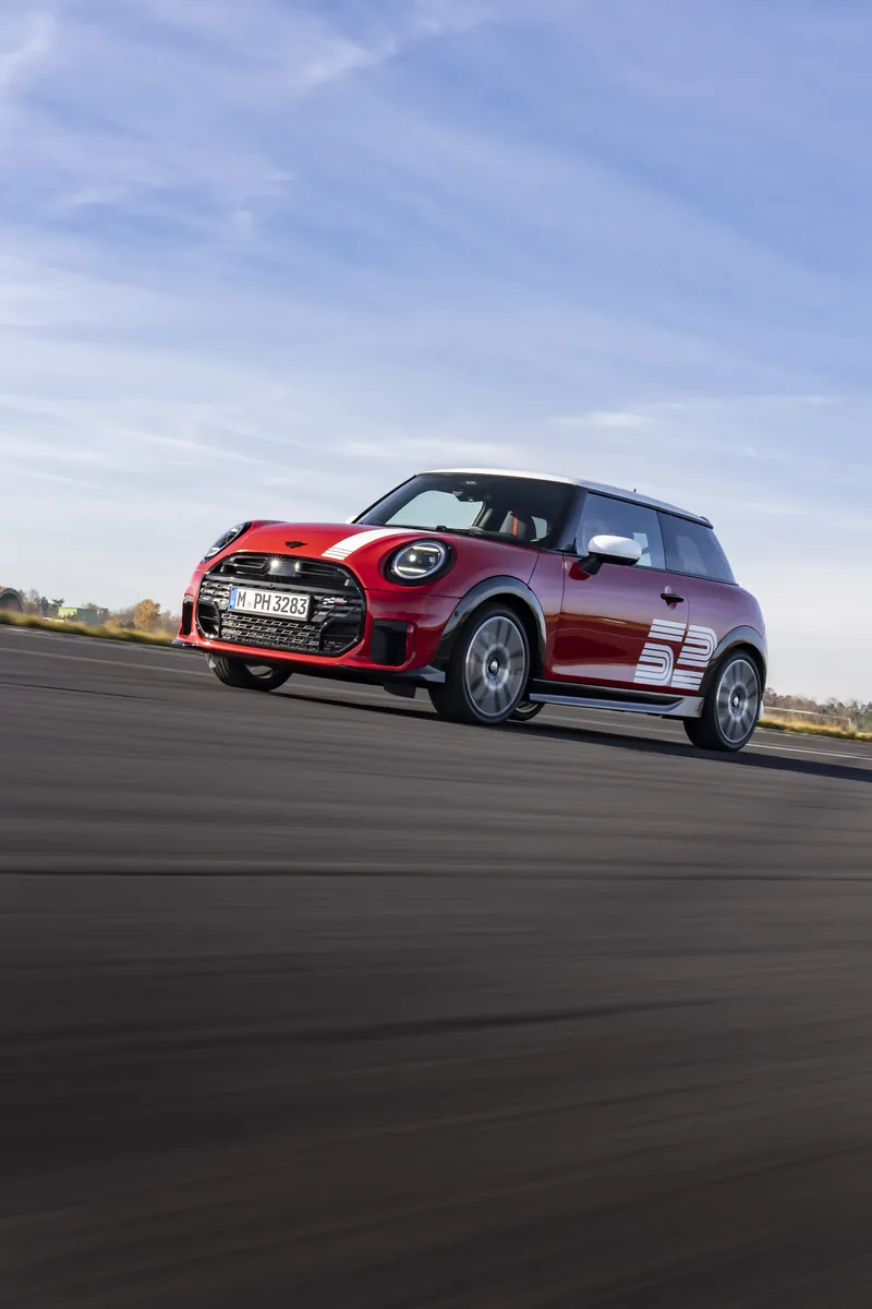 MINI 1965 Victory Edition eert legendarische Monte Carlo-zege