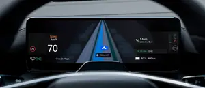 Polestar 4 is eerste auto met live rijstrookbegeleiding van Google Maps