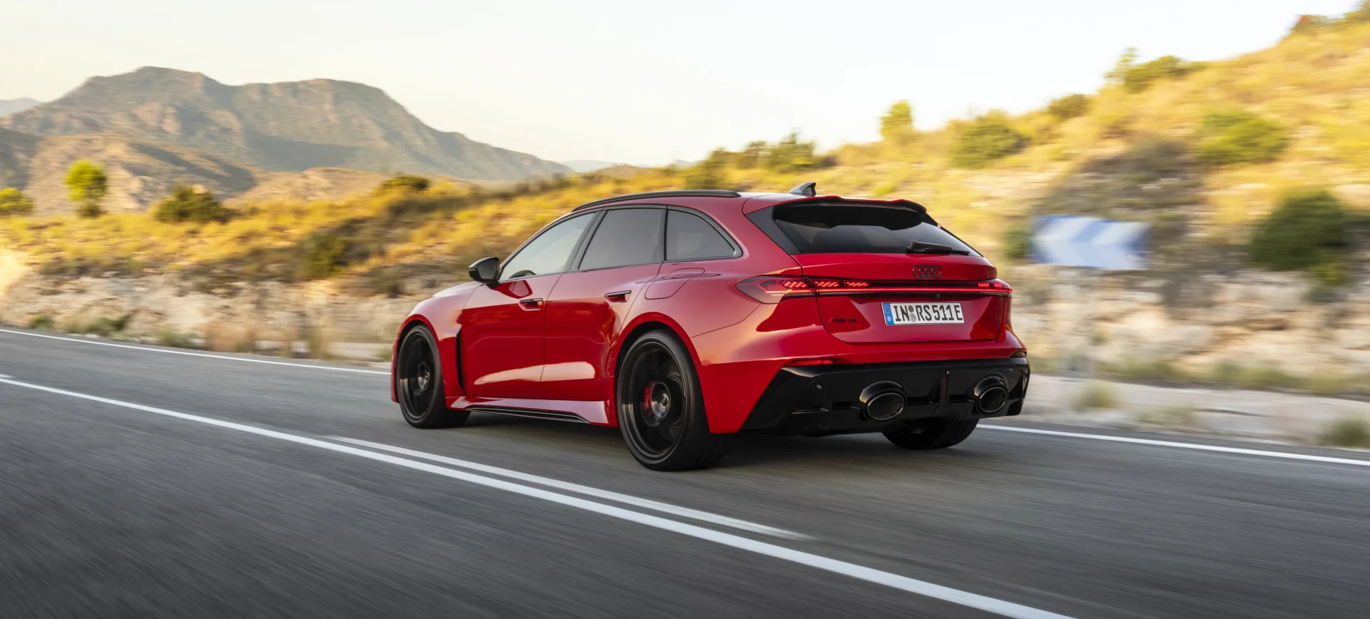 Audi RS 5 Limousine zijkant