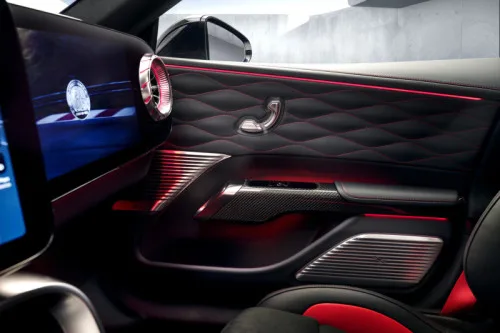 Mercedes-AMG GT 4-Door Coupé cockpit en middenconsole