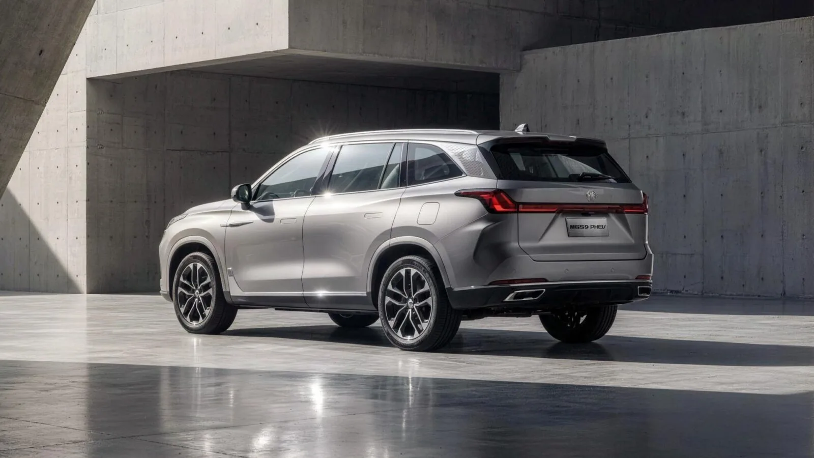 MG MGS9 PHEV zevenzitter