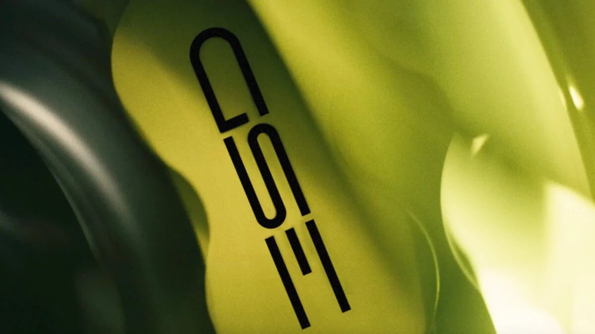 GSE-logo detail op sportieve Opel carrosserie