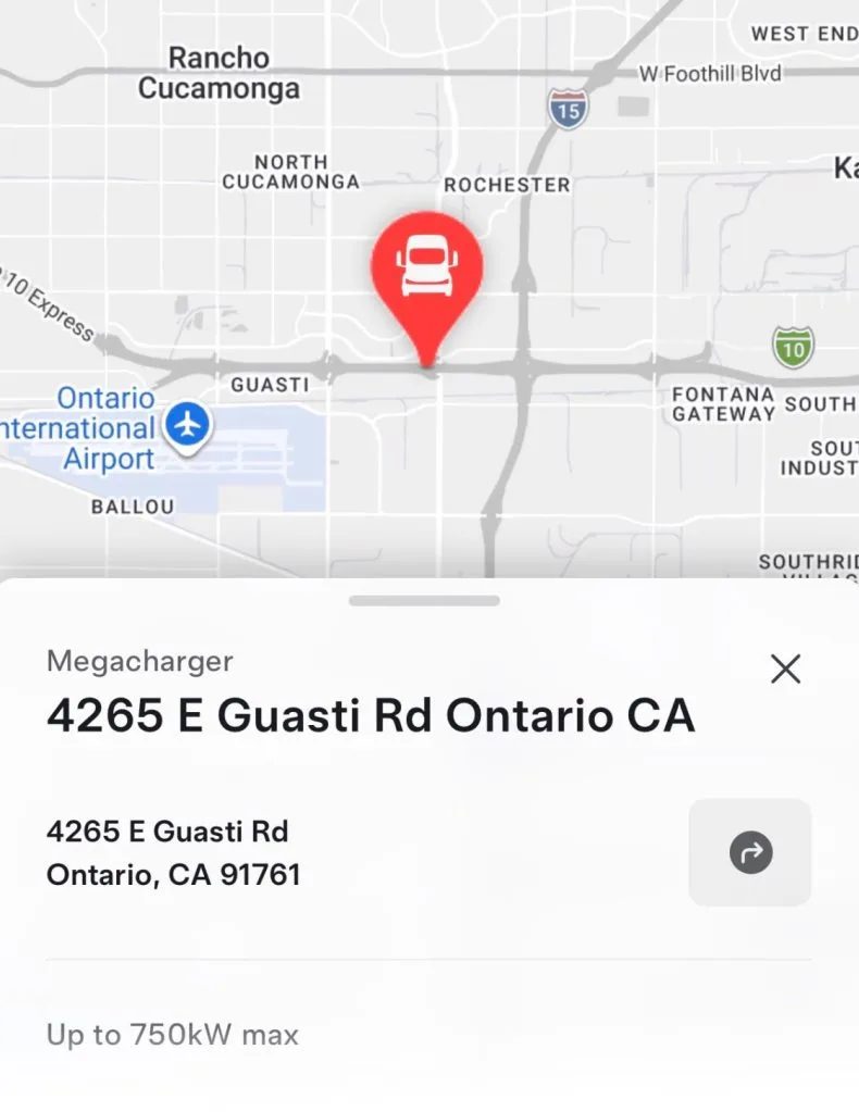 Tesla Megacharger locatie in Ontario Californië