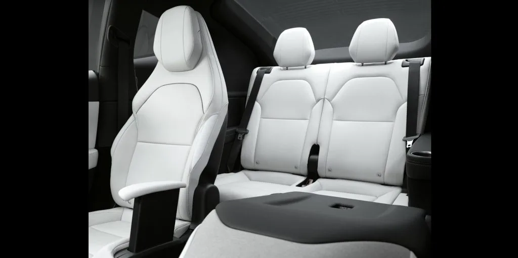 Tesla Model YL verlengde wielbasis China